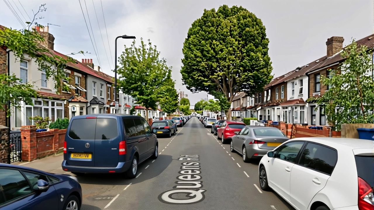 Fatal Southall house fire kills man as arson probe opens
